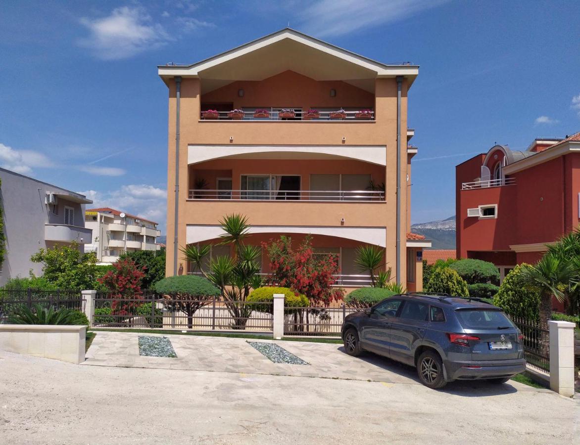 Apartmani Skejic Split Bagian luar foto