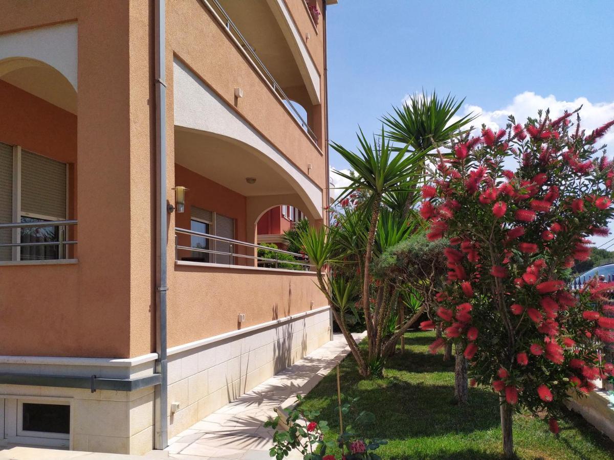 Apartmani Skejic Split Bagian luar foto